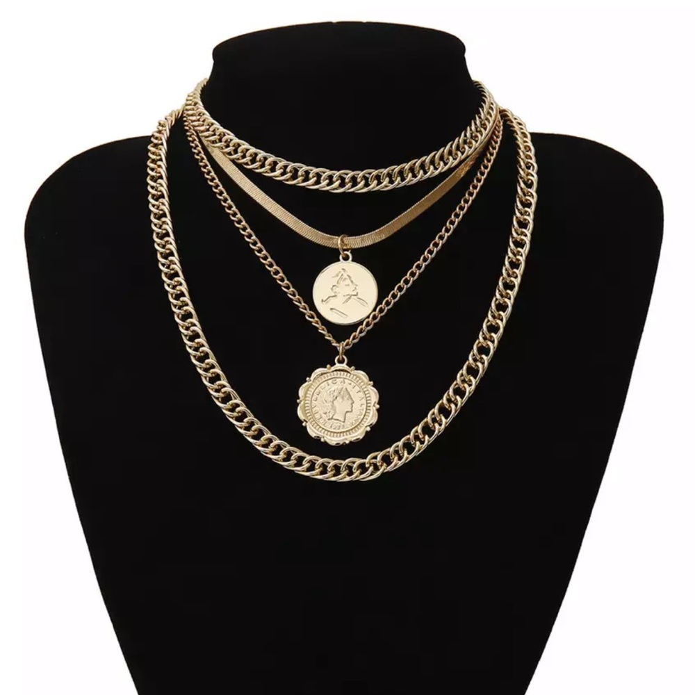 Necklace gold!
